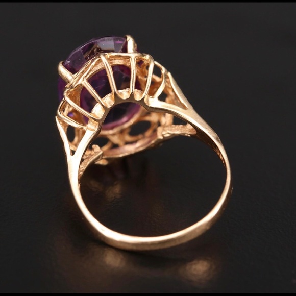 18k ROSE GOLD COLOR-CHANGE SAPPHIRE RING - Picture 4 of 7